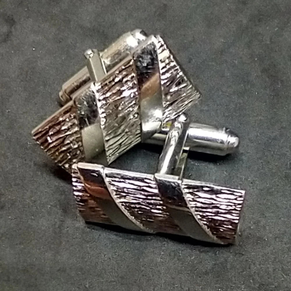 Anson Cufflinks silvertone vintage silvertoned